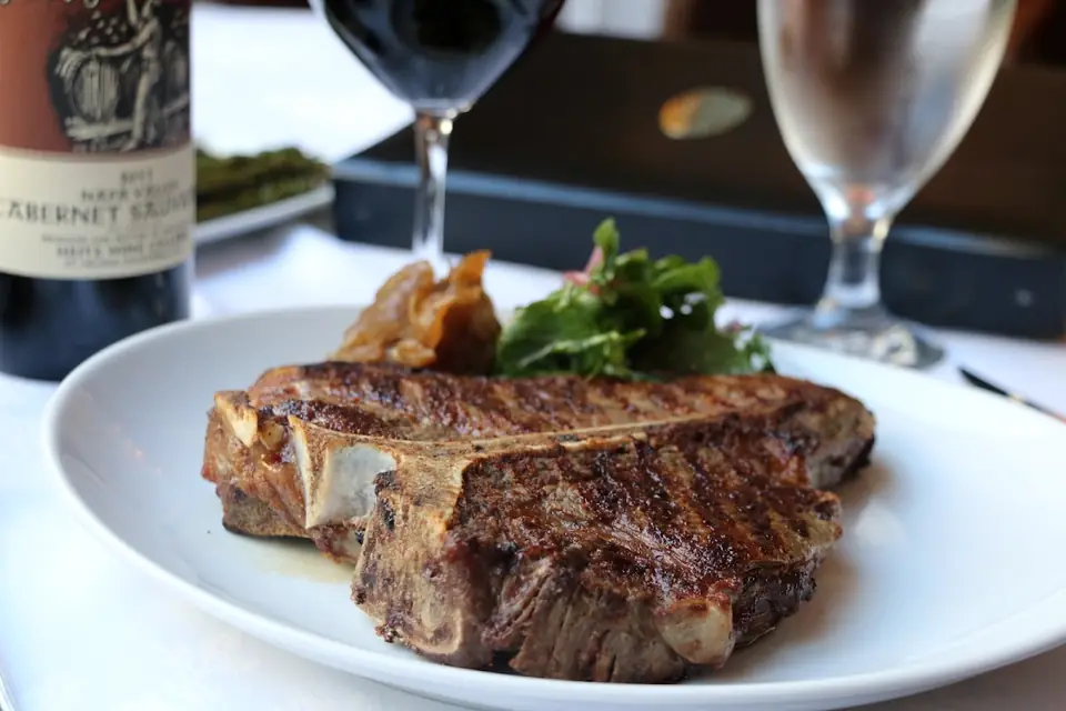 Grill 23 & Bar